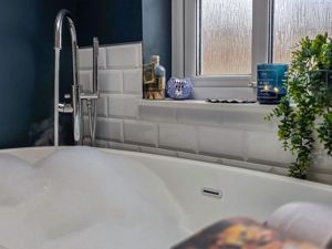 Photo 8- click for photo gallery